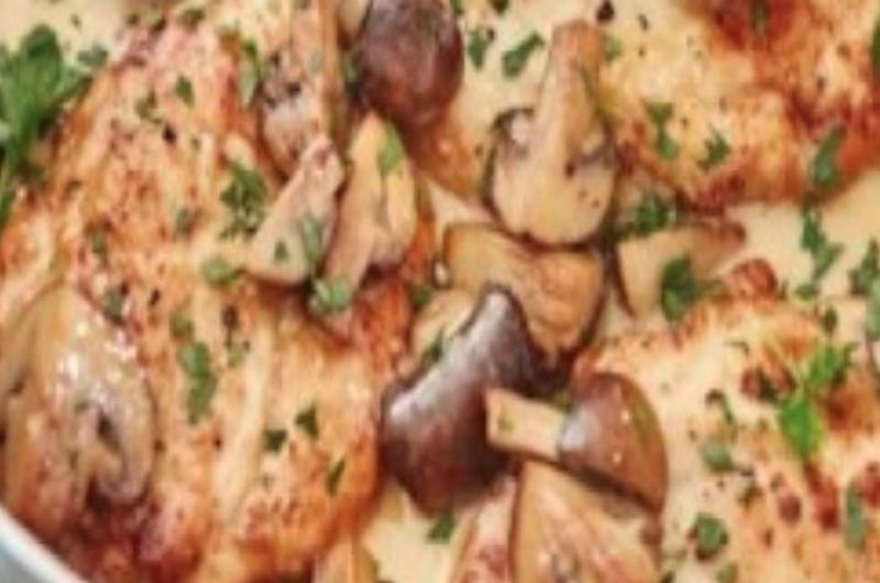 Chicken Marsala Over White Rice